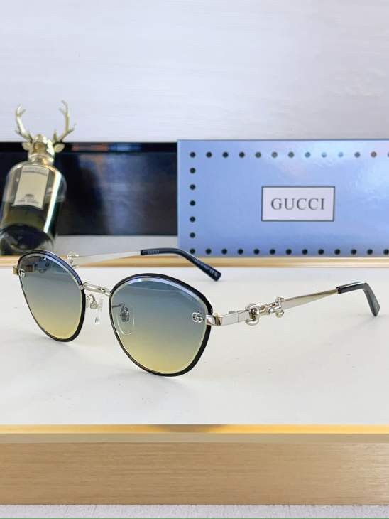 Picture of Gucci Sunglasses _SKUfw80914813fw